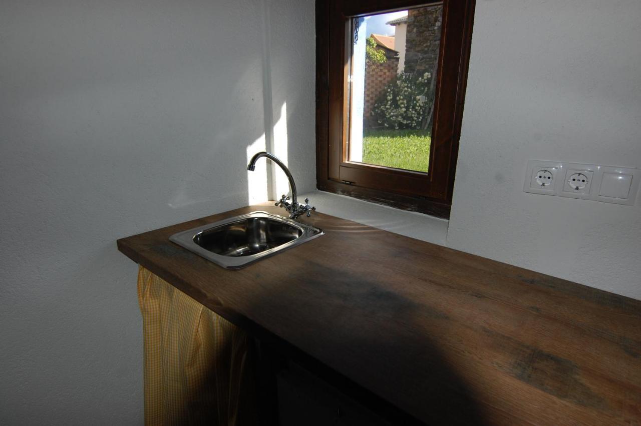 Apartamento El Fenal De Turmo Casa Rural "El Capricho De Nieves" لاسبونا المظهر الخارجي الصورة