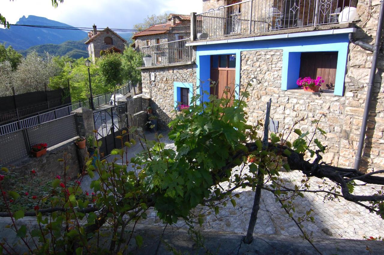 Apartamento El Fenal De Turmo Casa Rural "El Capricho De Nieves" لاسبونا المظهر الخارجي الصورة