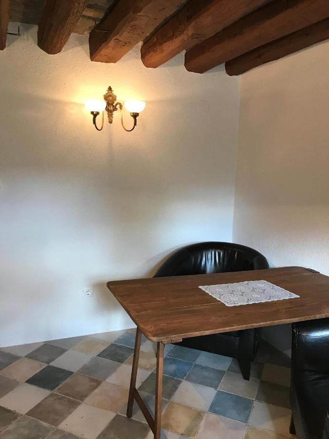 Apartamento El Fenal De Turmo Casa Rural "El Capricho De Nieves" لاسبونا المظهر الخارجي الصورة