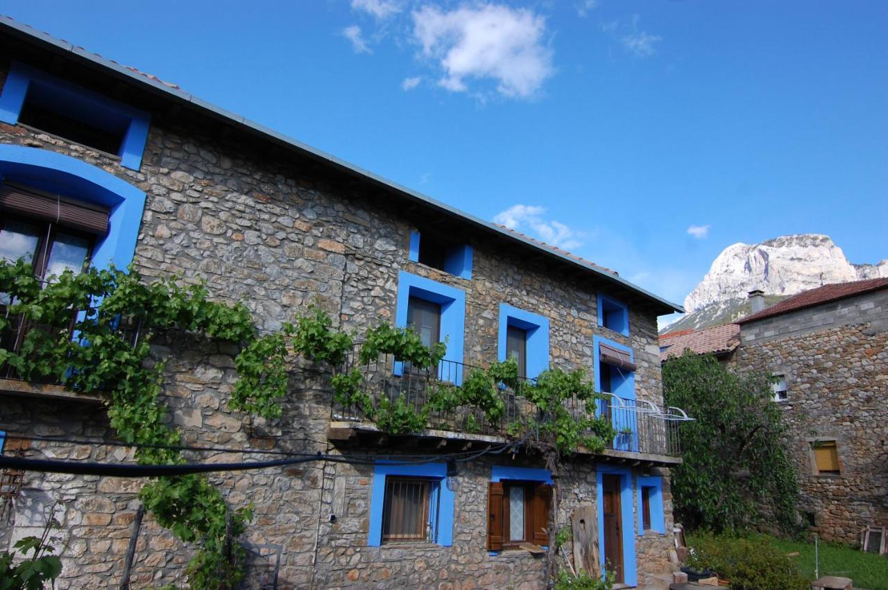 Apartamento El Fenal De Turmo Casa Rural "El Capricho De Nieves" لاسبونا المظهر الخارجي الصورة