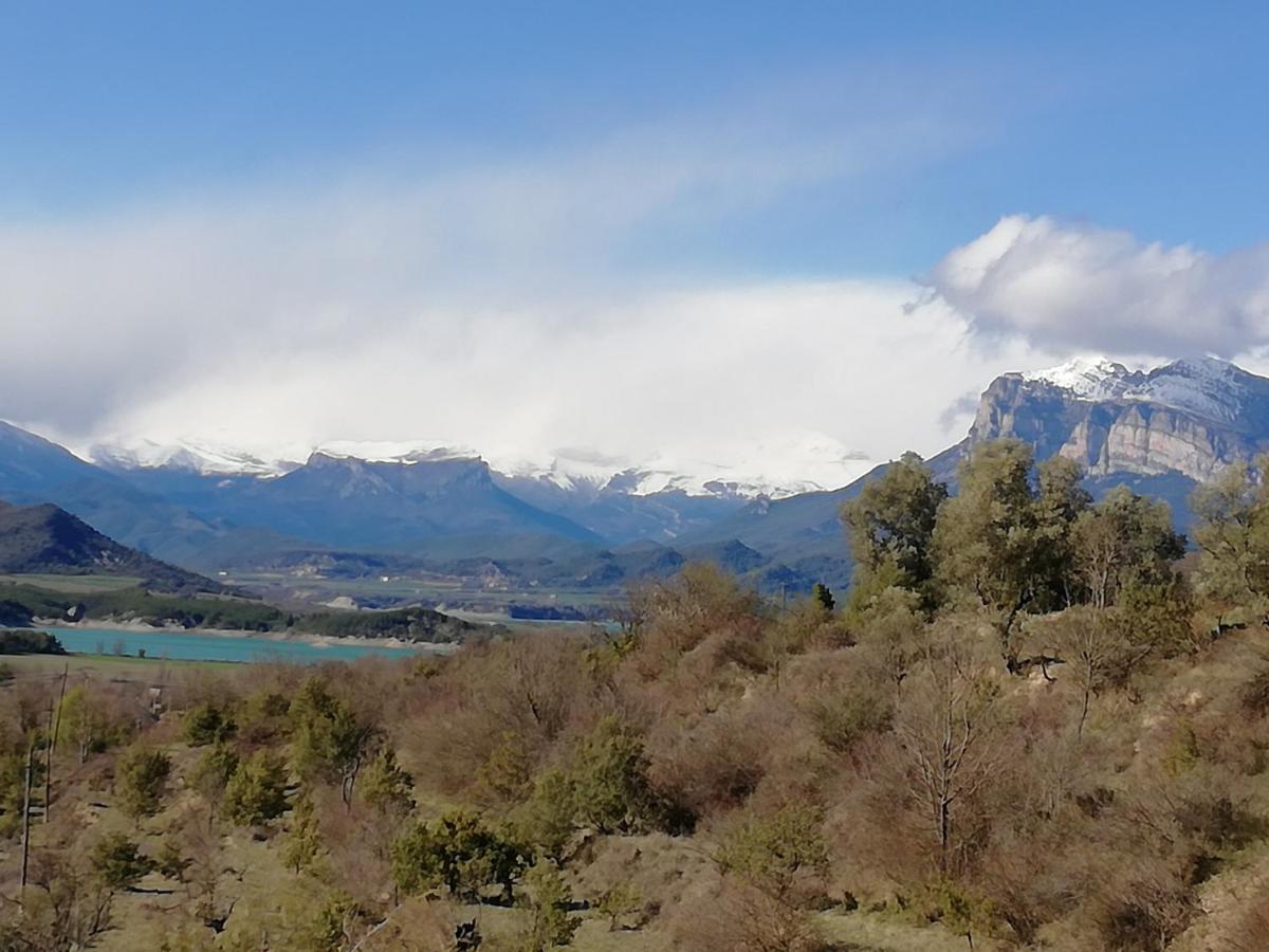 Apartamento El Fenal De Turmo Casa Rural "El Capricho De Nieves" لاسبونا المظهر الخارجي الصورة